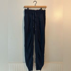 Lululemon navy dance joggers
